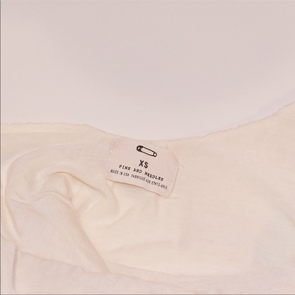 🌻Urban Outfitters Lace Halter Top Ivory - Picture 5 of 5